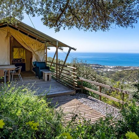 Campo Agave Luxury Tents Sayalonga Exterior photo